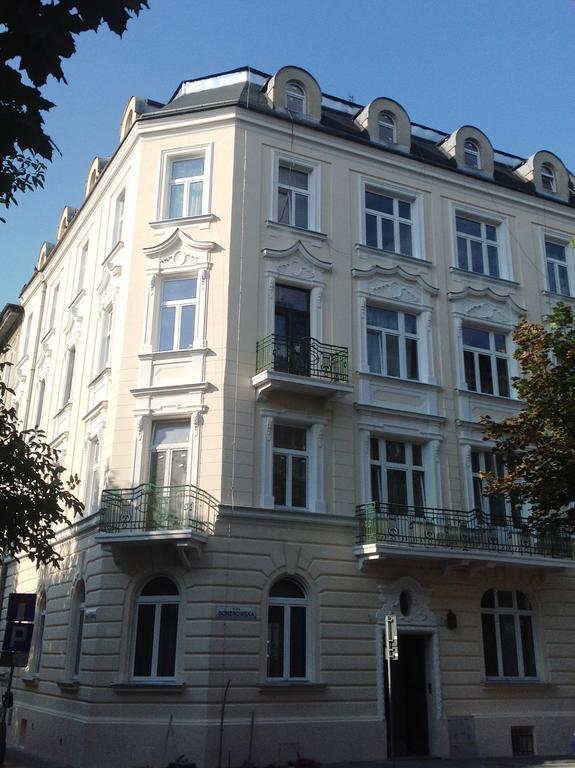Apartamenty Lili & Country Krakau Buitenkant foto